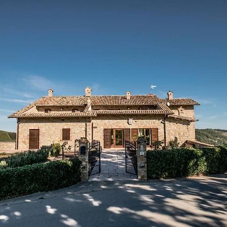 La Casa Vacanza Con Vista Panoramica Sui Vigneti Rotella Exterior photo