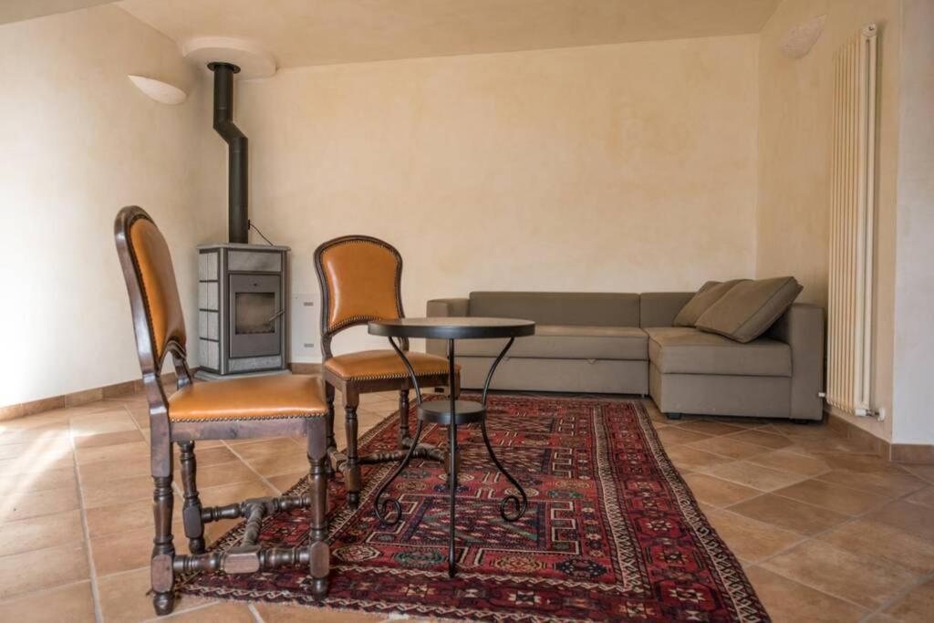 La Casa Vacanza Con Vista Panoramica Sui Vigneti Rotella Exterior photo