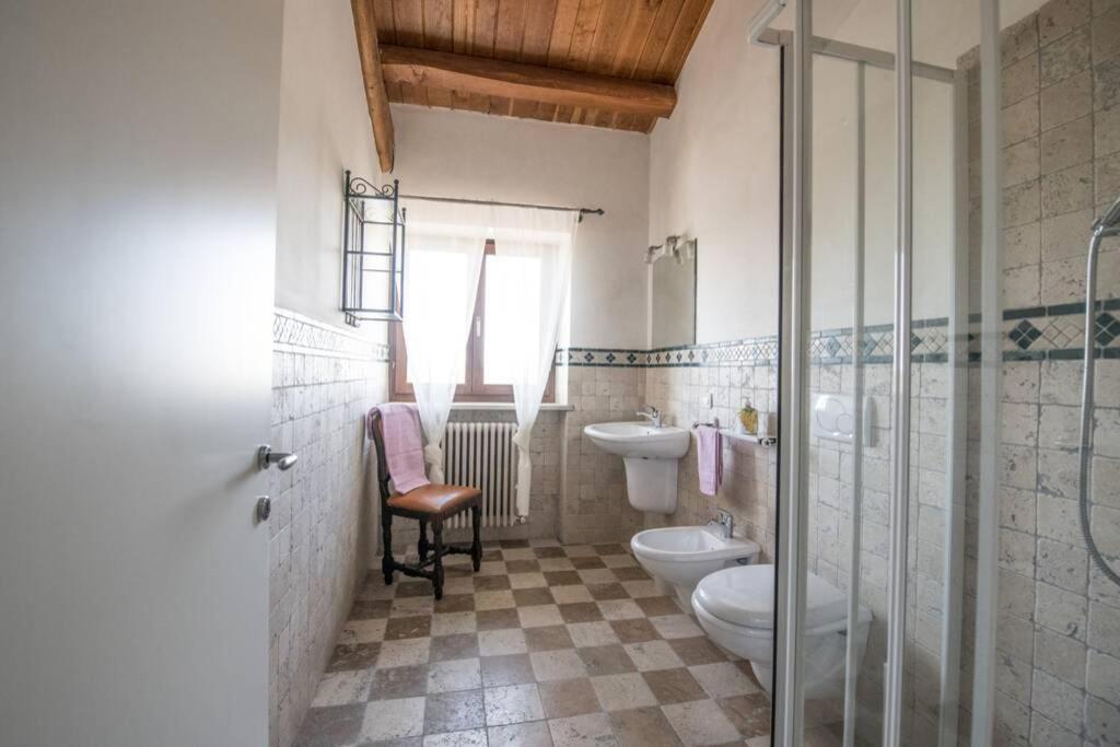 La Casa Vacanza Con Vista Panoramica Sui Vigneti Rotella Exterior photo